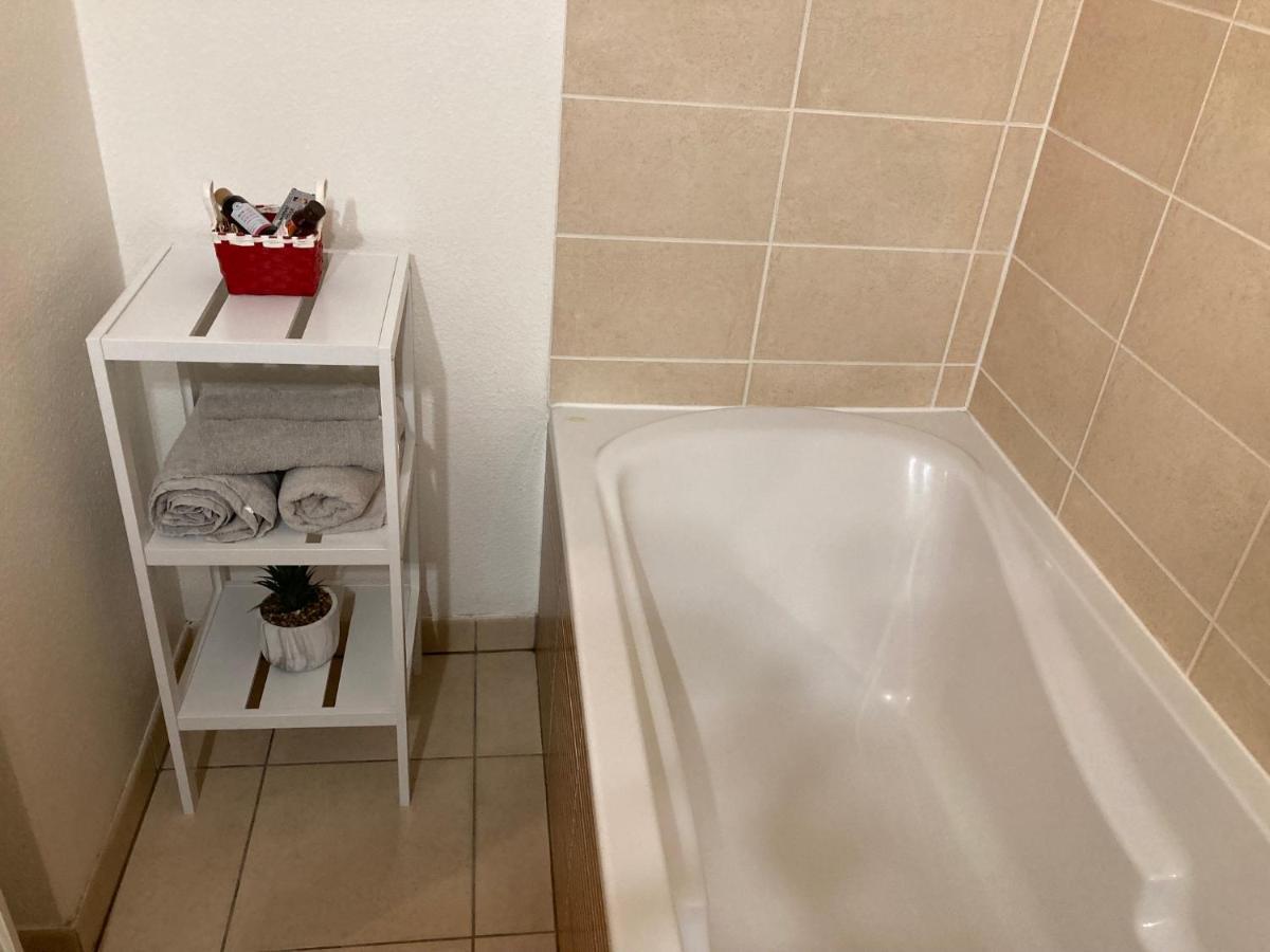 Le Gite De Marc - Parking Prive Gratuit + Terrasse Colmar Exterior photo